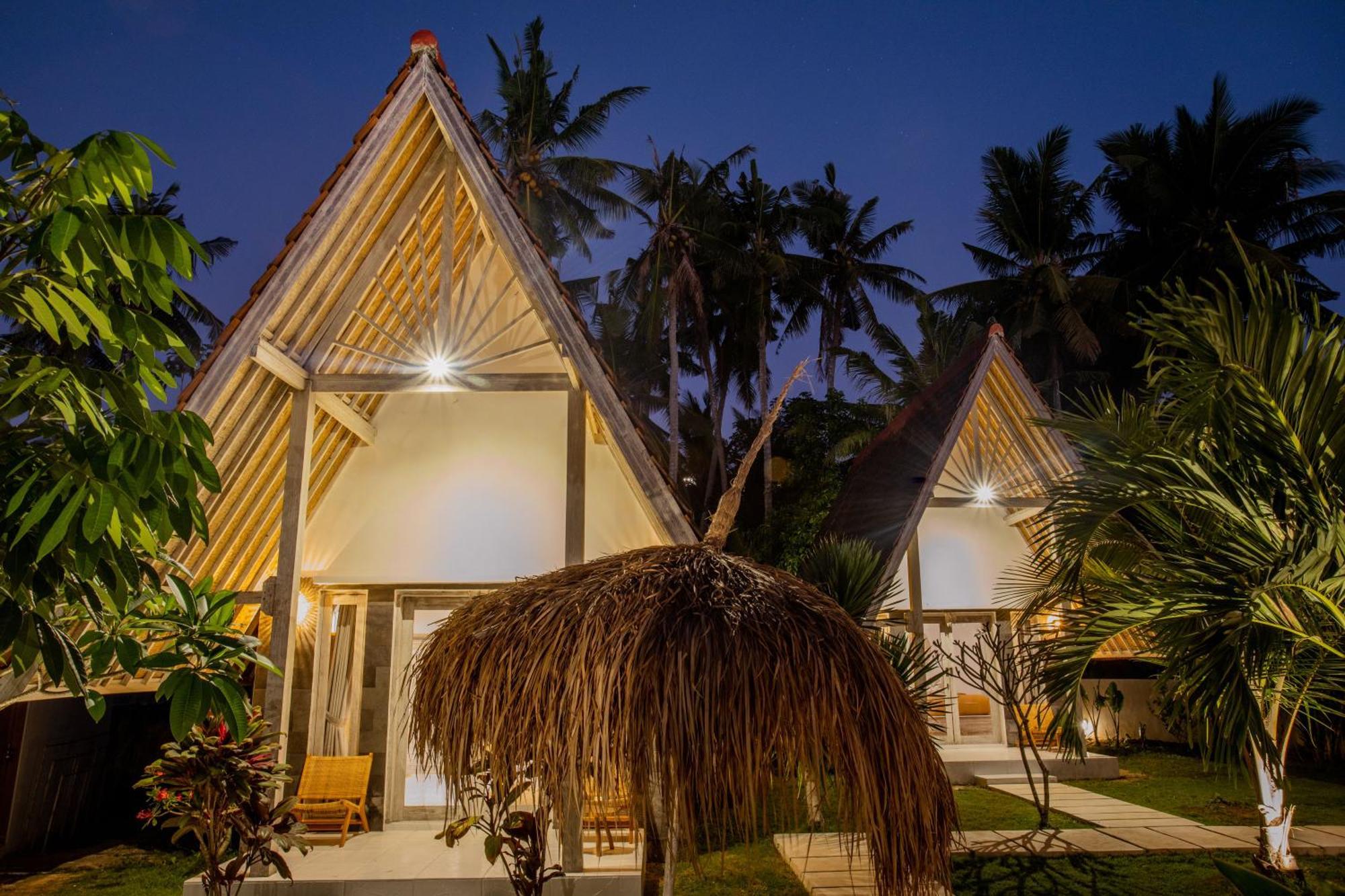 Sunset House Ceningan, 10 Person Beachview Private Villa Lembongan Exteriör bild