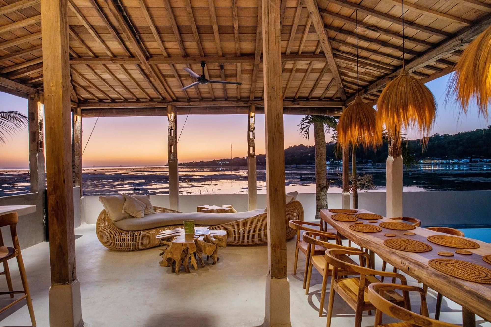 Sunset House Ceningan, 10 Person Beachview Private Villa Lembongan Exteriör bild