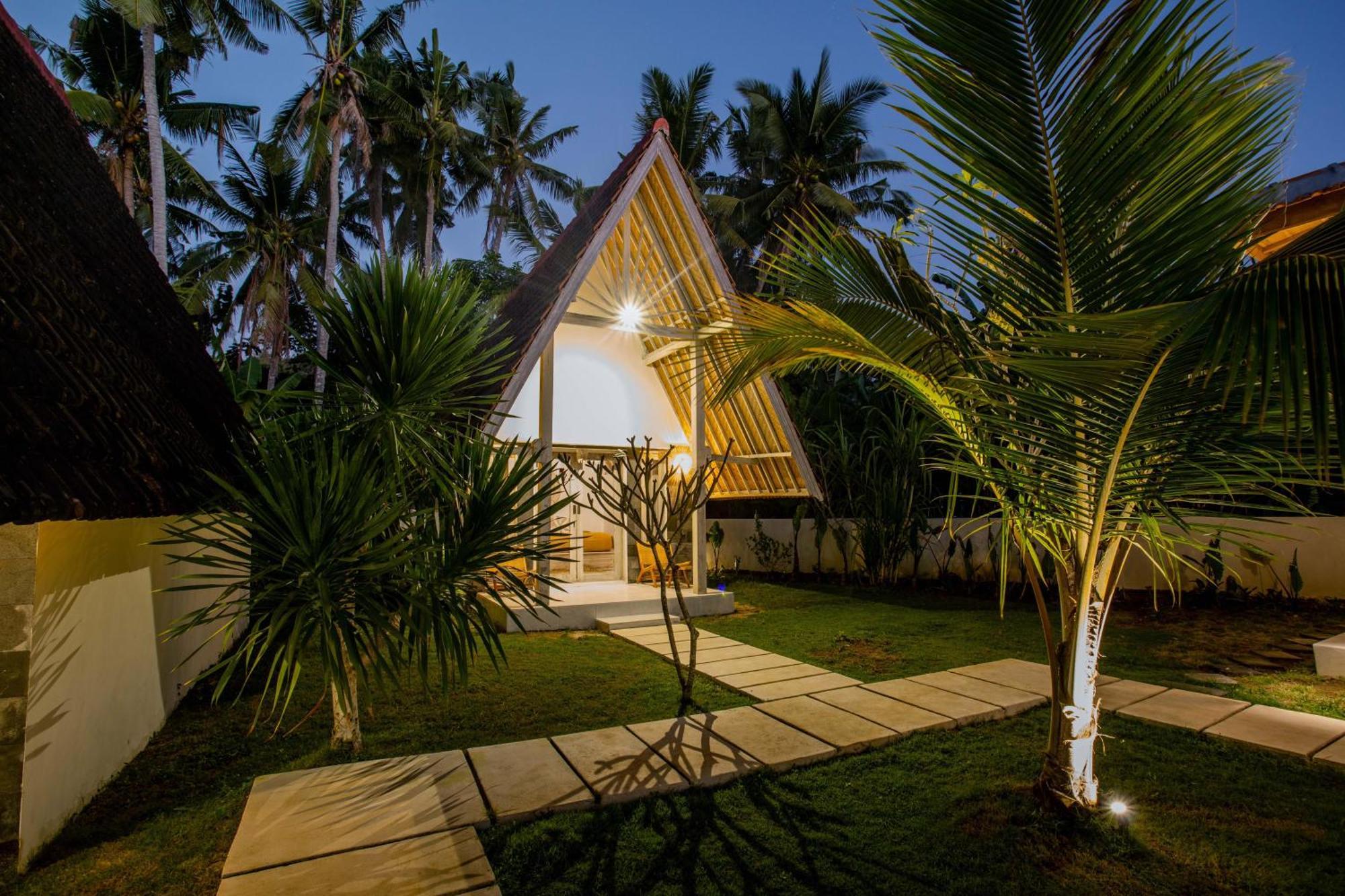 Sunset House Ceningan, 10 Person Beachview Private Villa Lembongan Exteriör bild