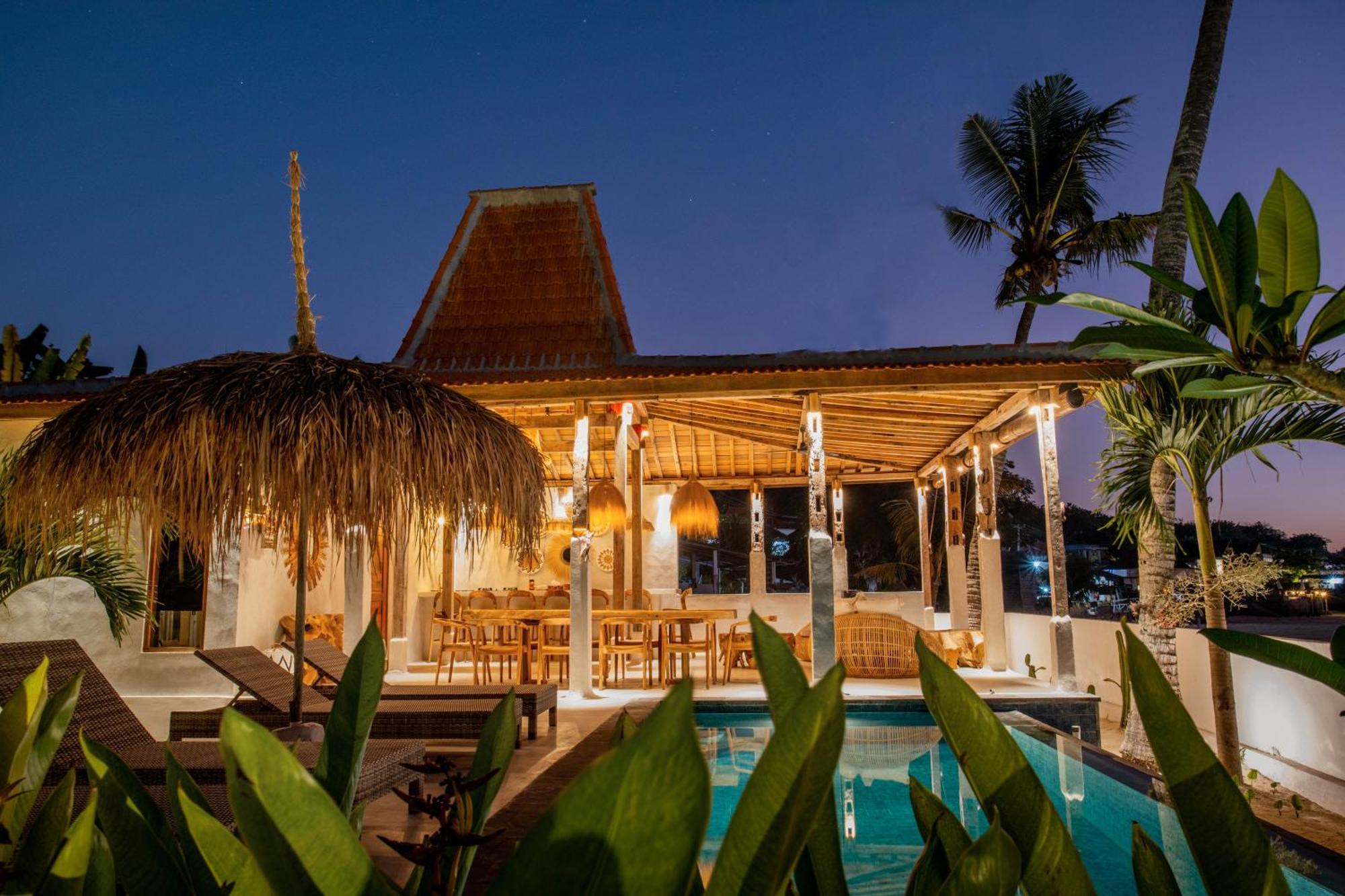 Sunset House Ceningan, 10 Person Beachview Private Villa Lembongan Exteriör bild