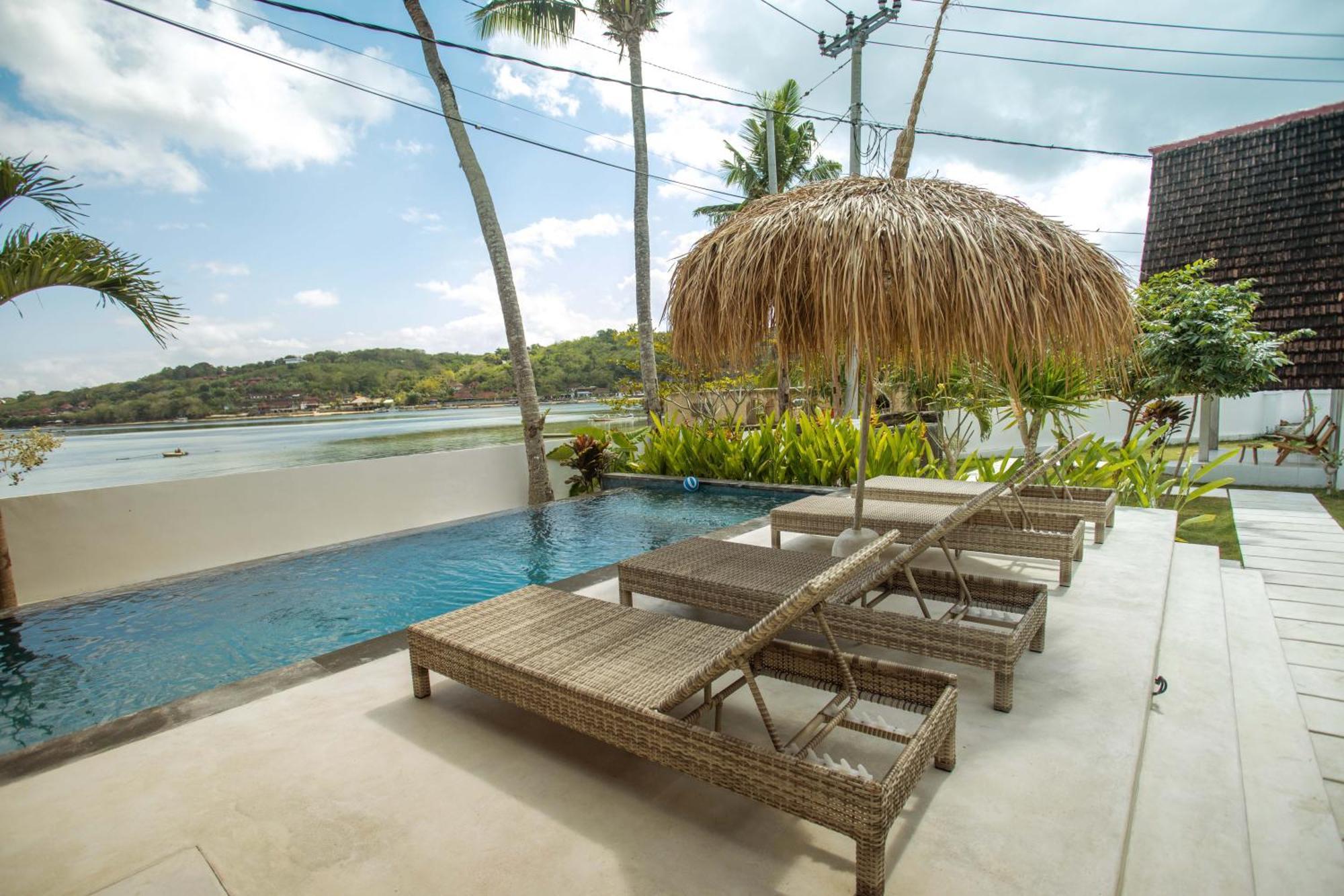 Sunset House Ceningan, 10 Person Beachview Private Villa Lembongan Exteriör bild