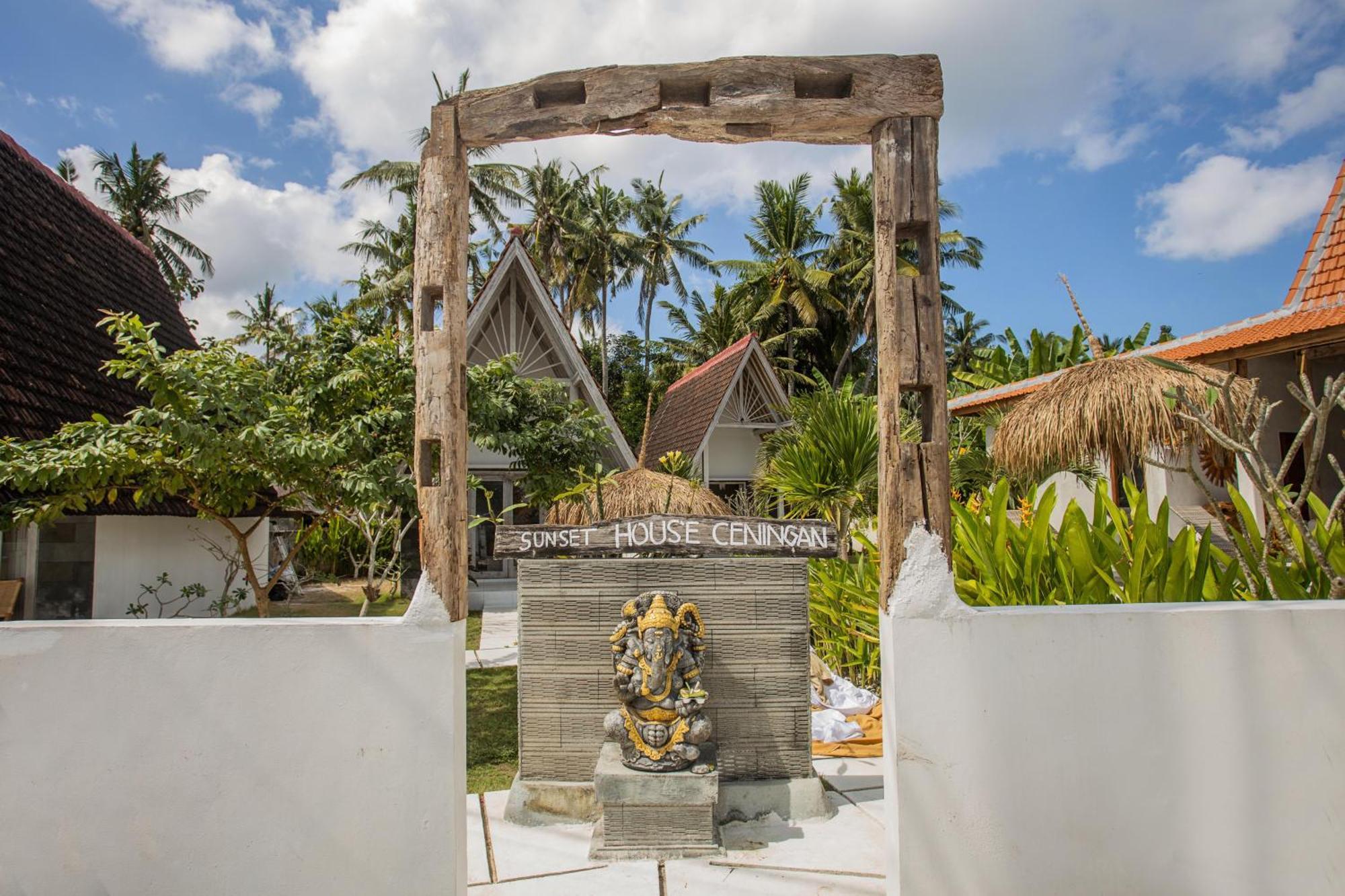 Sunset House Ceningan, 10 Person Beachview Private Villa Lembongan Exteriör bild