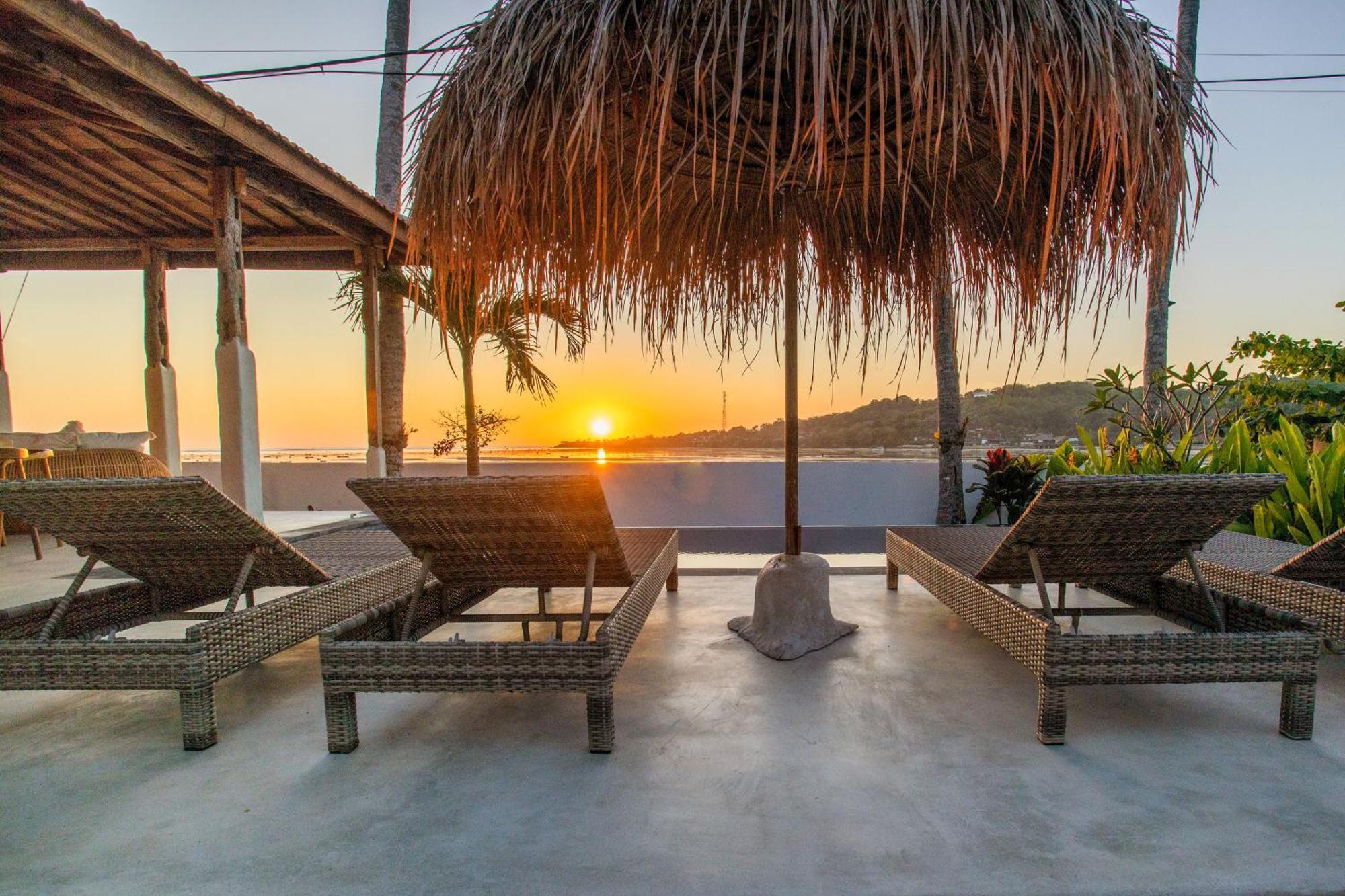 Sunset House Ceningan, 10 Person Beachview Private Villa Lembongan Exteriör bild